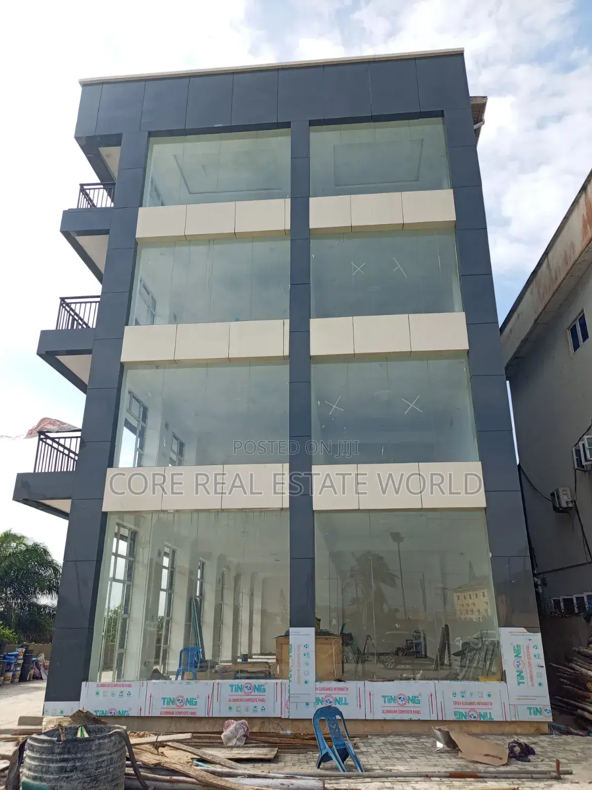 Brand New Spacious Shop Facing Express for Rent in Awoyaya