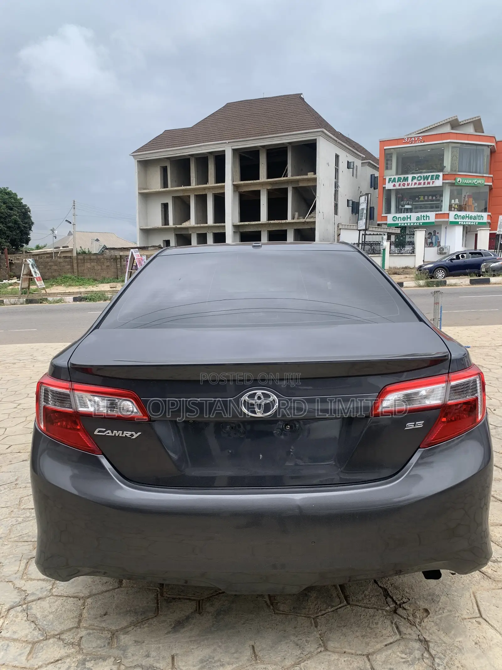 Toyota Camry SE Limited Edition 4dr Sedan (2.5L 4cyl 6A) 2012 Gray