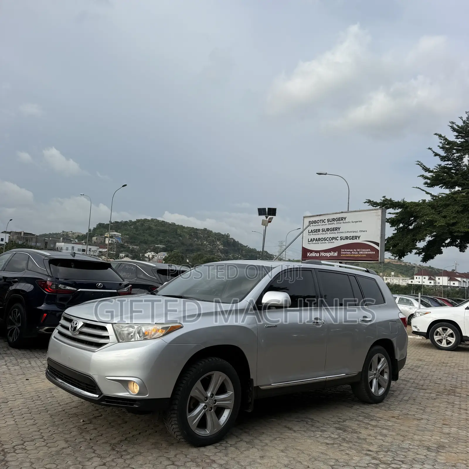 Toyota Highlander 2013 Silver