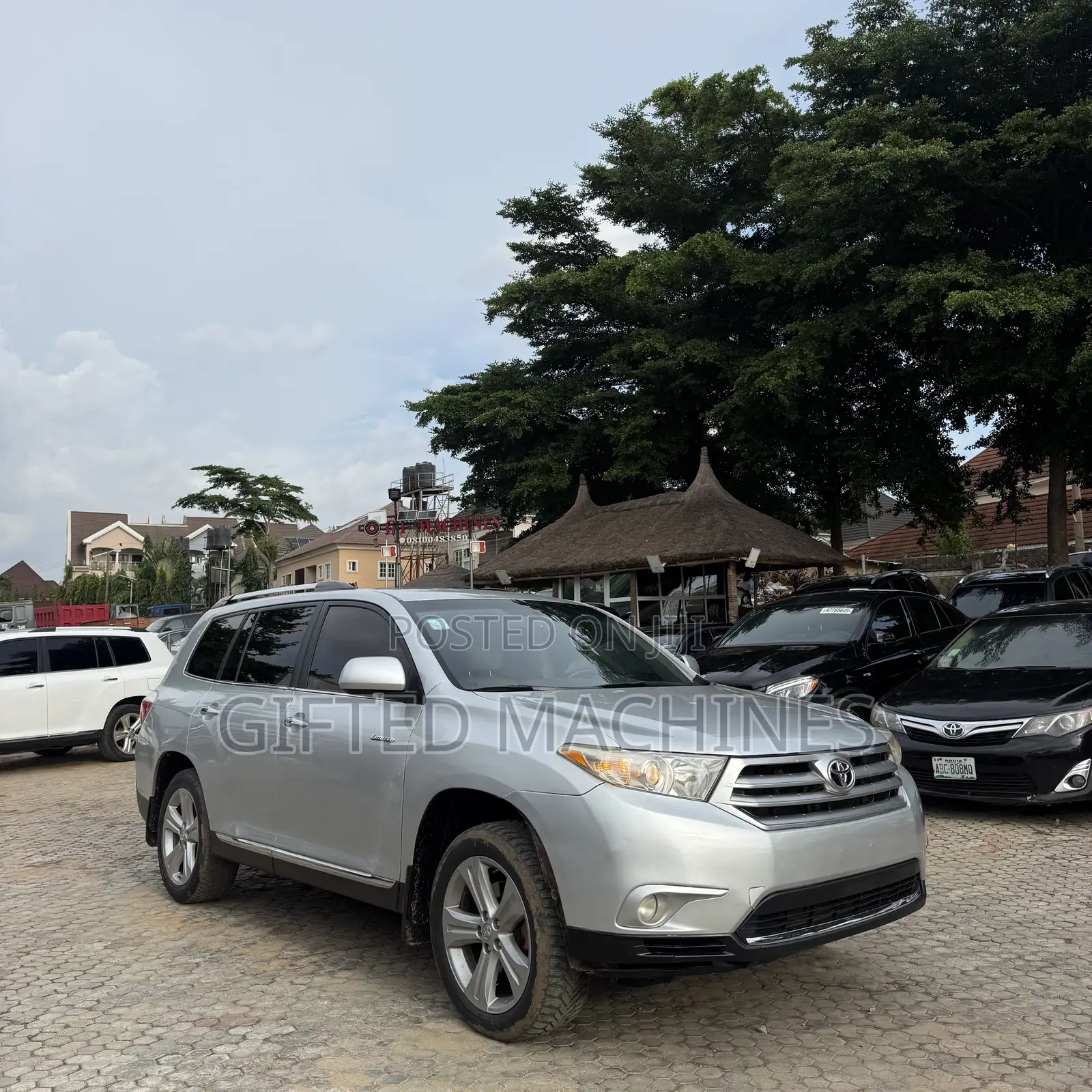 Toyota Highlander 2013 Silver