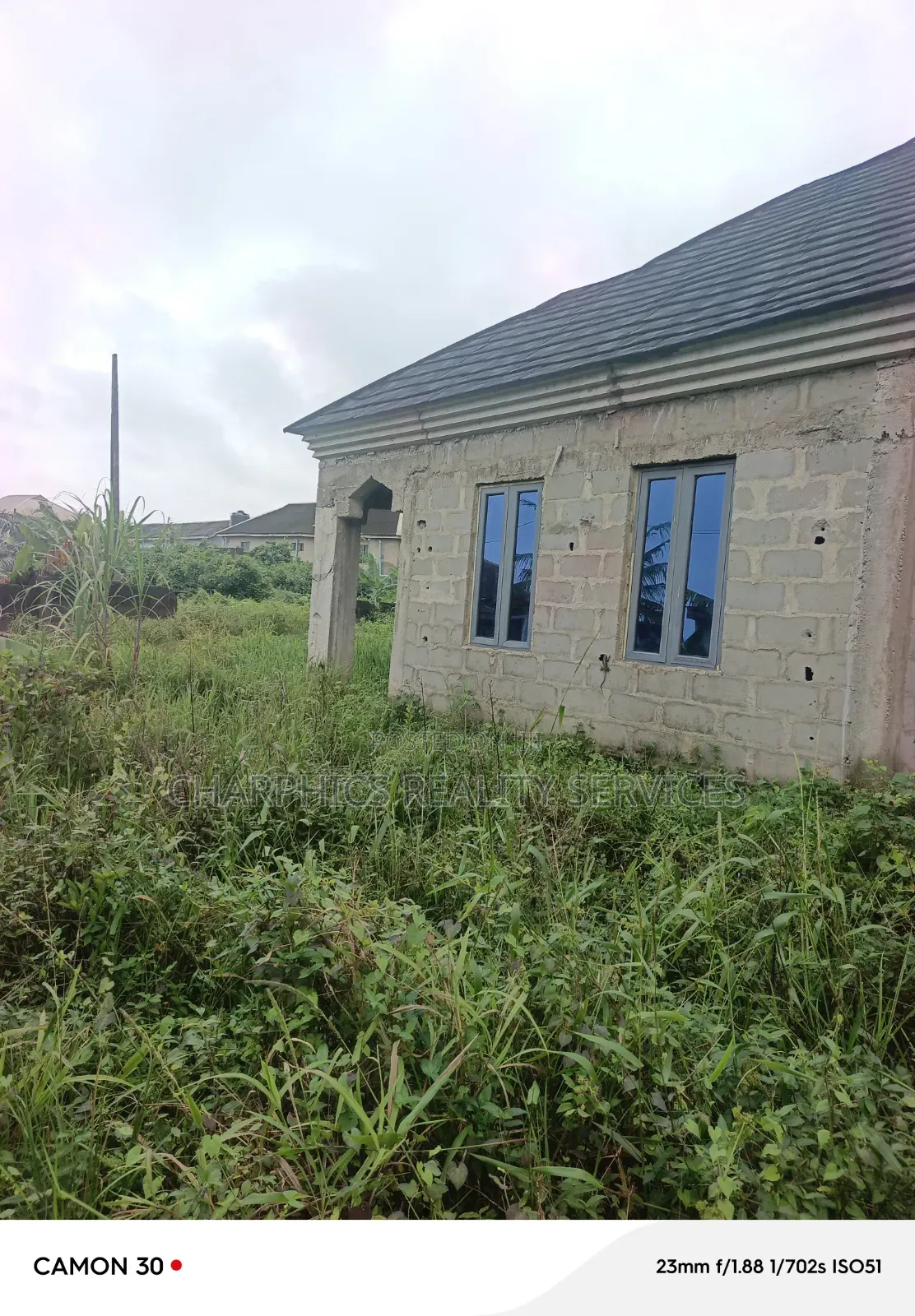 3bdrm Bungalow in Igbogbo for sale