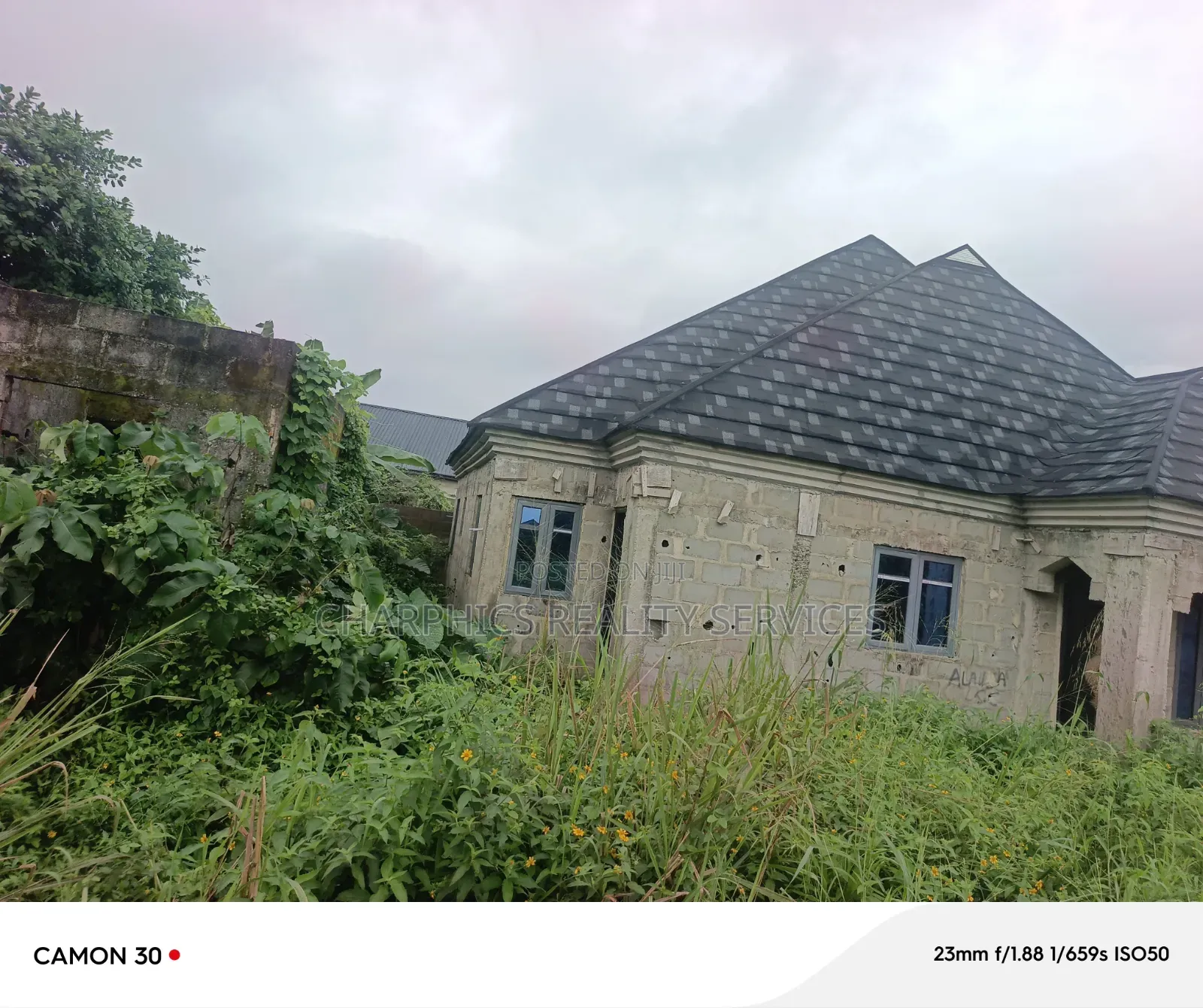 3bdrm Bungalow in Igbogbo for sale