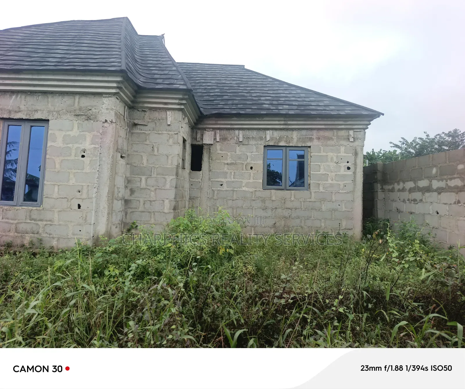 3bdrm Bungalow in Igbogbo for sale