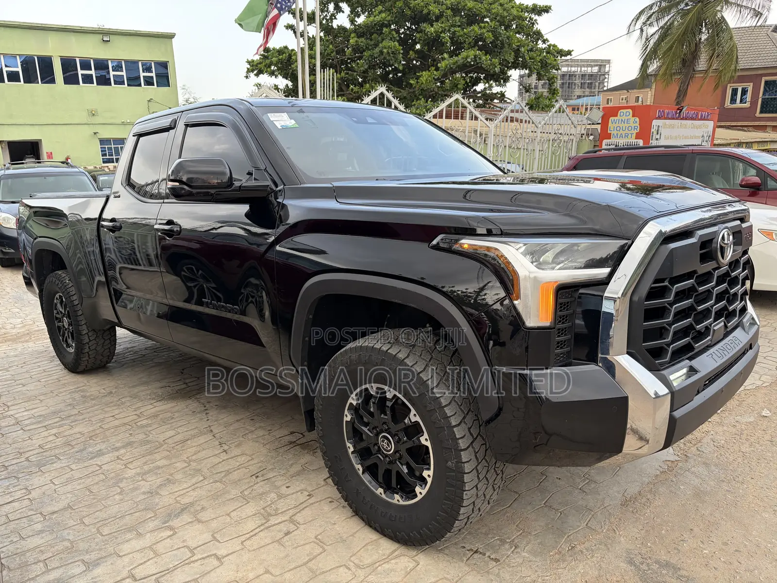 Toyota Tundra SR5 CrewMax 6.5' Bed 2023 Blue