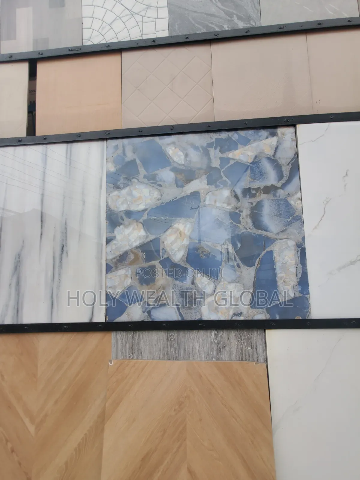 Supper Polished Porcelain Tiles Available in All Sizes