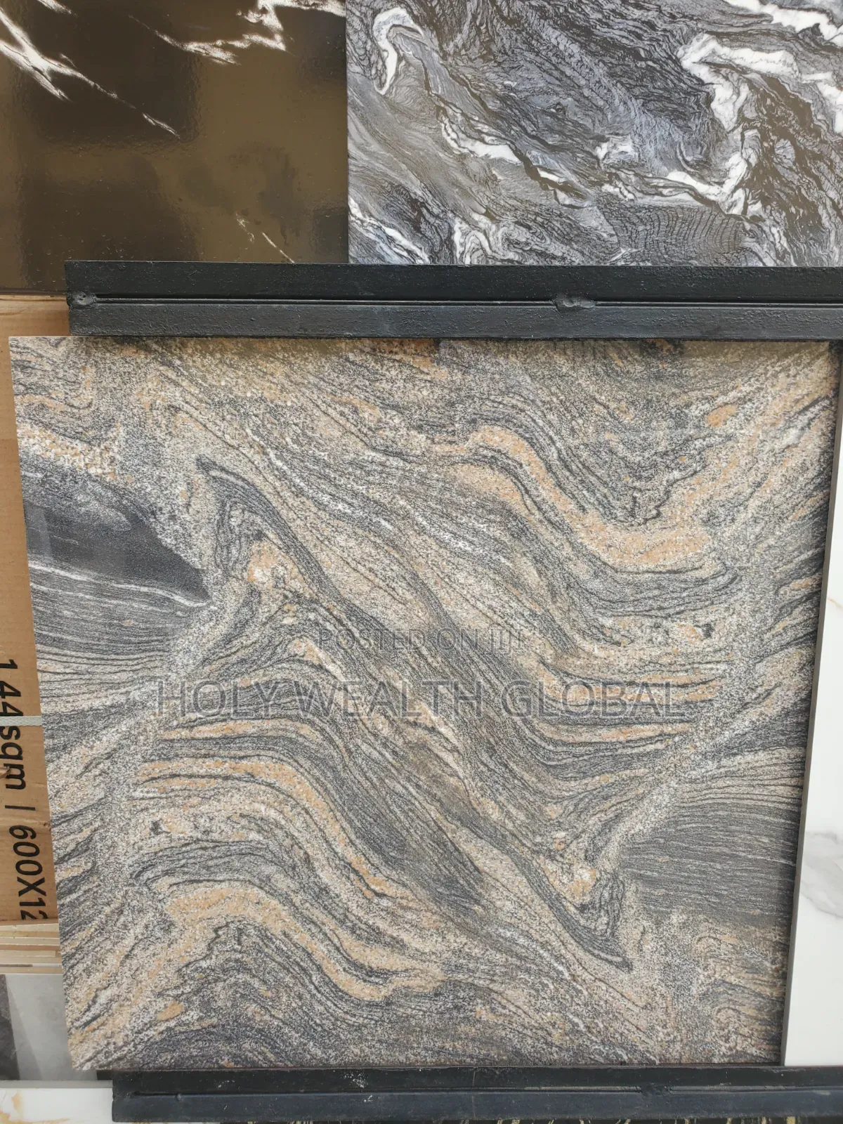Supper Polished Porcelain Tiles Available in All Sizes