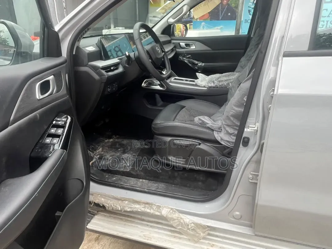 New Changan Hunter Plus 2.0 Petrol 4x4 2024 Beige