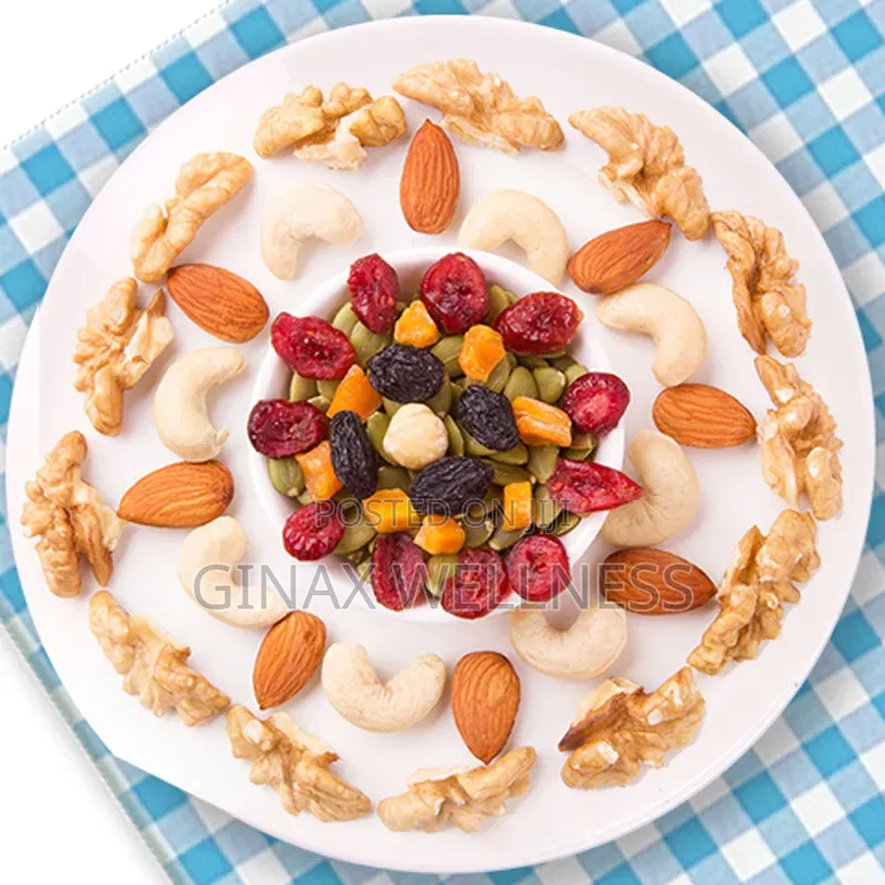 Delicious Mixed Nuts and Dried Fruits (16 Grams)
