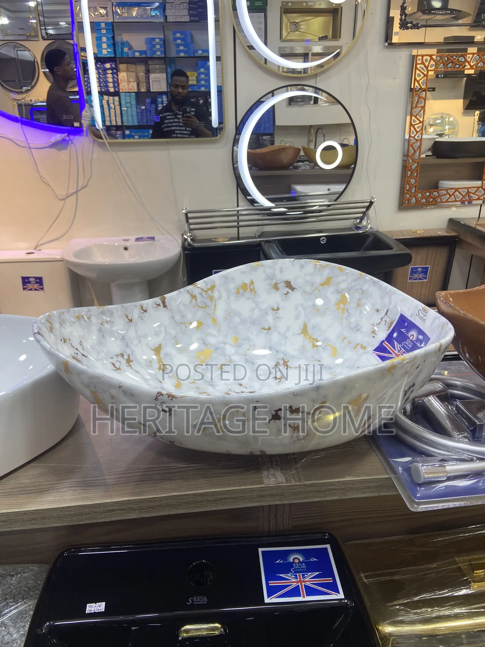 Luxury Designer Countertop Wash Basin (Premium Finish)