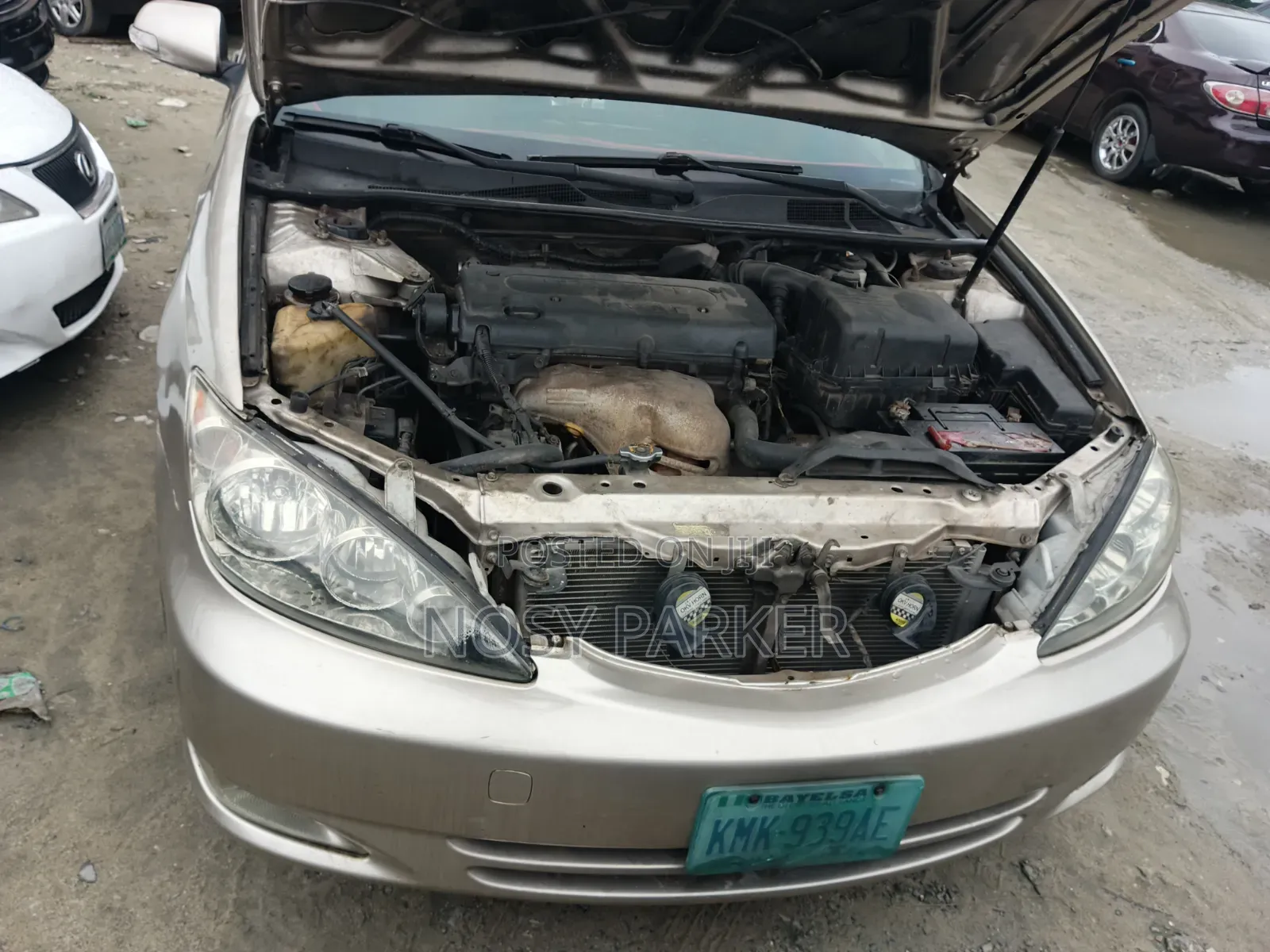 Toyota Camry 2.4 XLE 2005 Brown