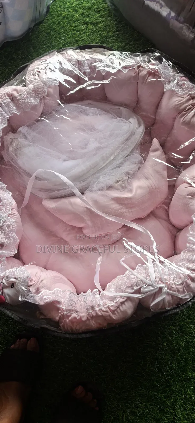 Round Baby Bed