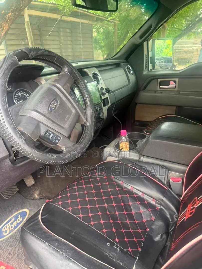 Ford F-150 2012 Black