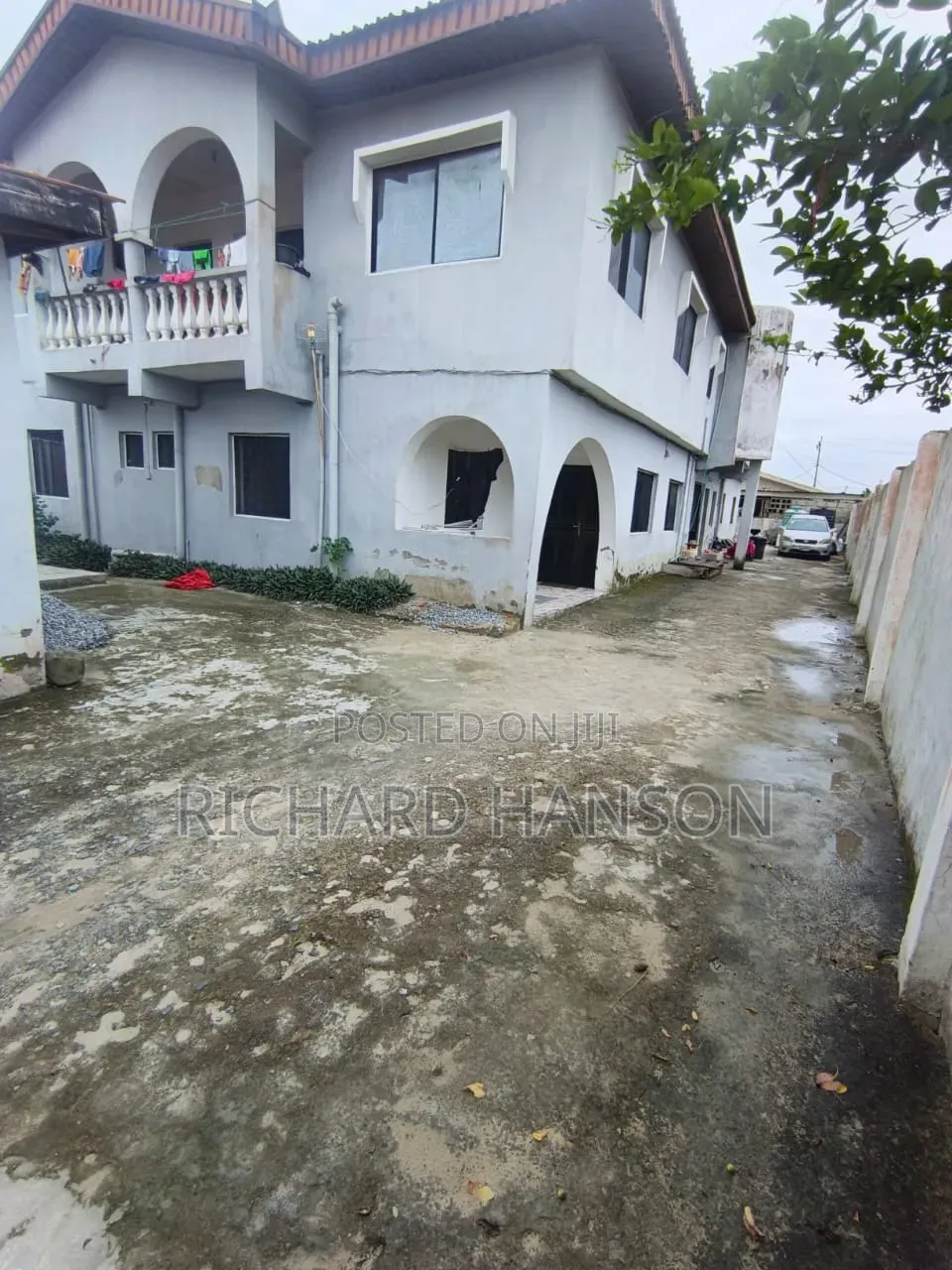 16bdrm Block of Flats in Close To Express, Sangotedo for sale