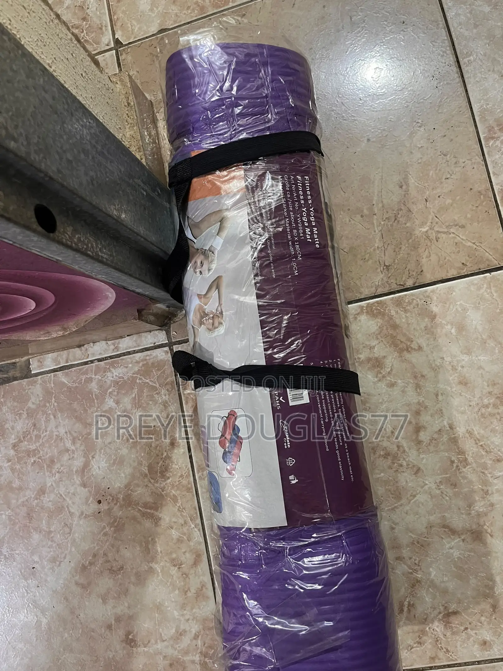 Brand New Extra-Wide 10mm Yoga Mat (180x80cm)