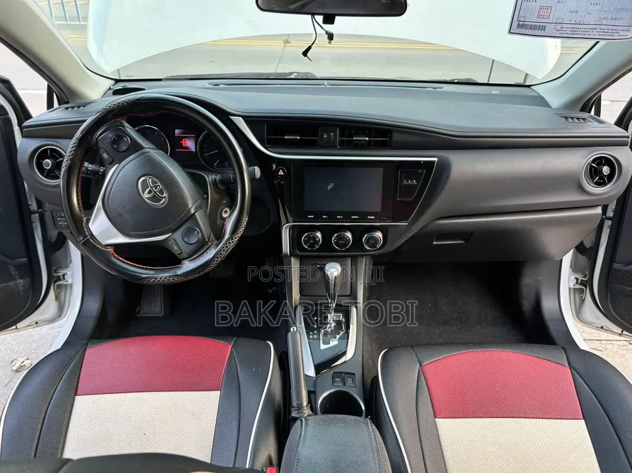 Toyota Corolla 2018 White