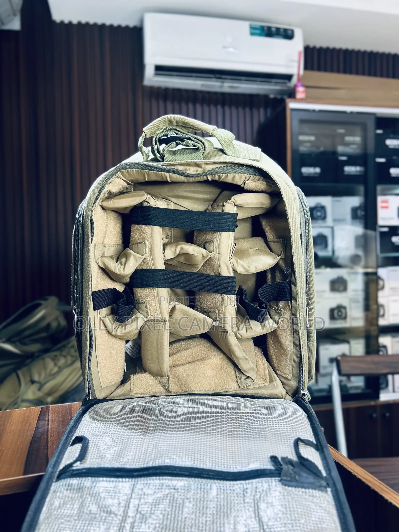 Camera Backpacl