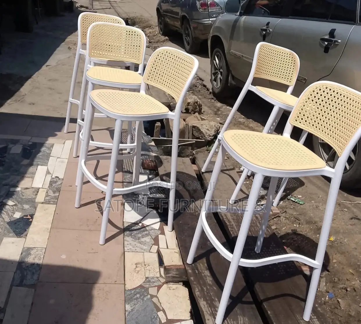 Plastic Restaurant and Kitchen Bar Stool