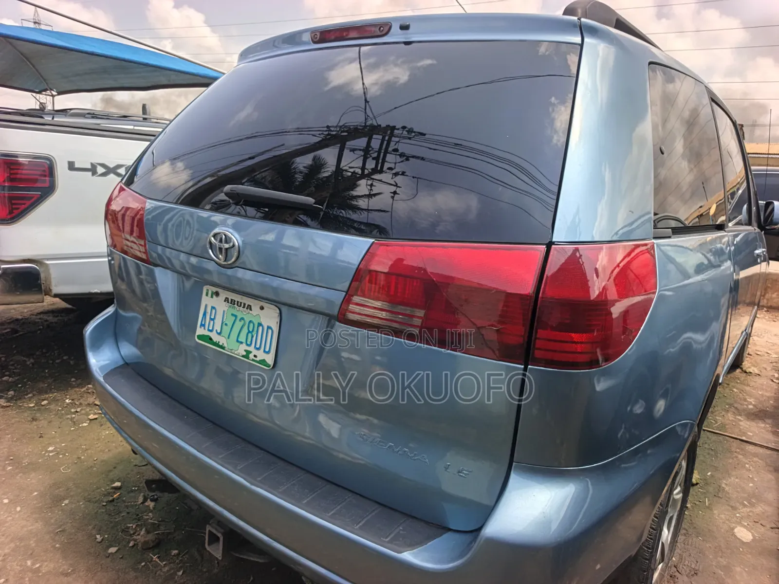 Toyota Sienna LE AWD (3.3L V6 5A) 2004 Blue