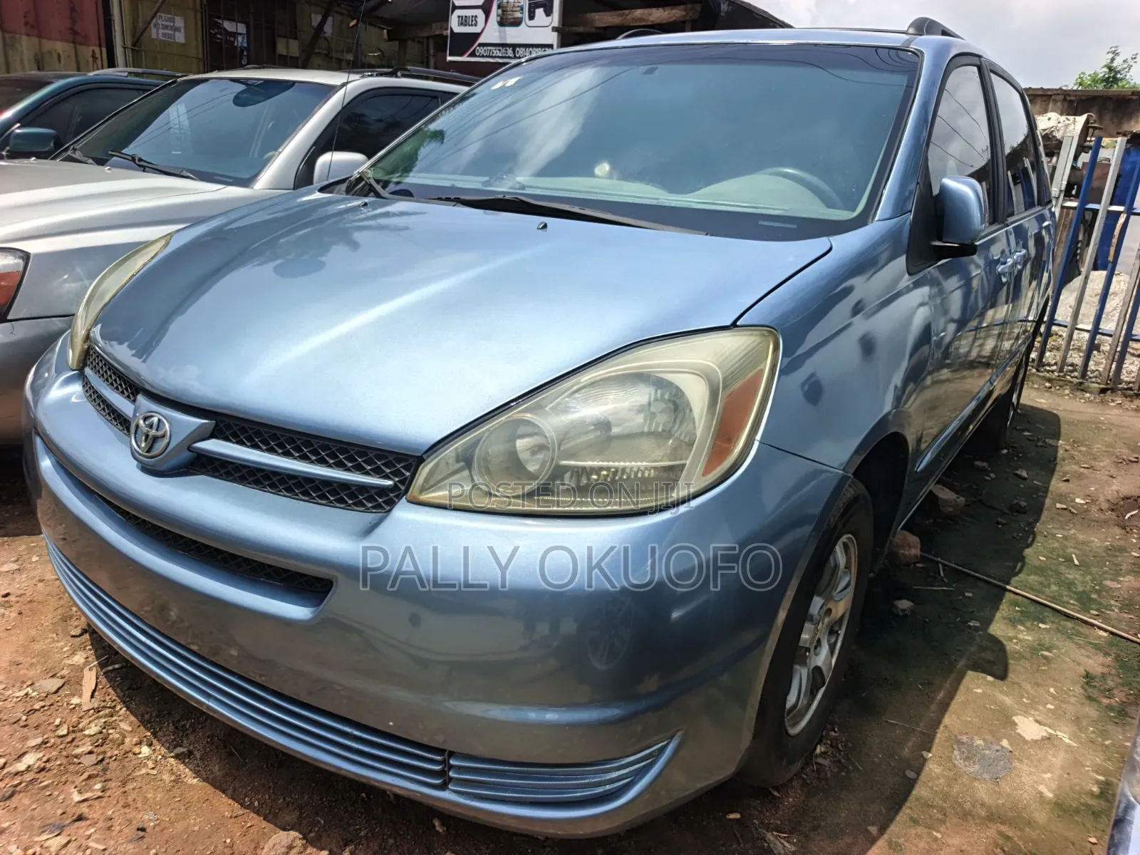 Toyota Sienna LE AWD (3.3L V6 5A) 2004 Blue