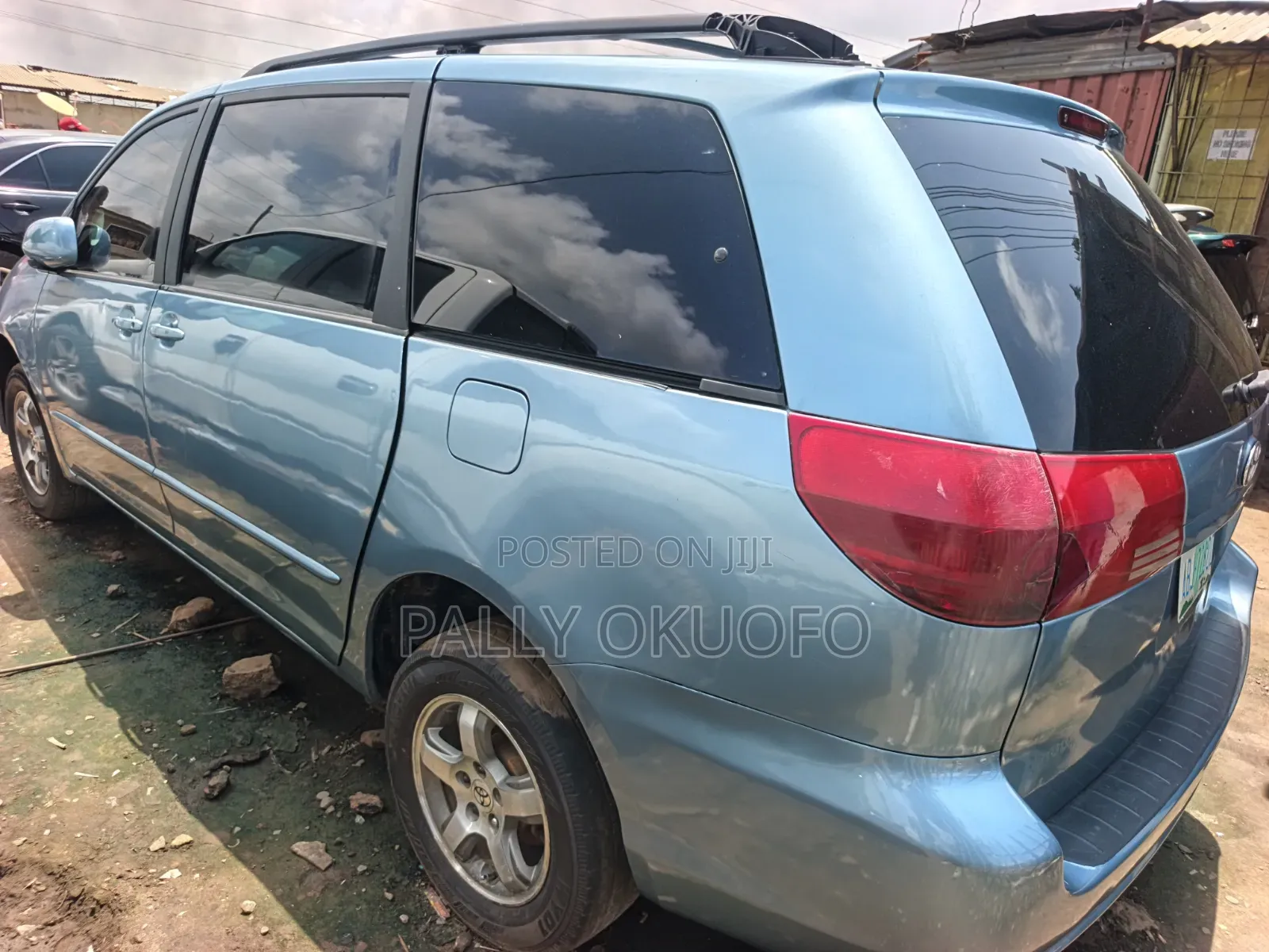 Toyota Sienna LE AWD (3.3L V6 5A) 2004 Blue