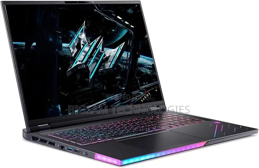 New Laptop Acer Predator Helios 18 64GB Intel Core Ultra 9 SSD 2T