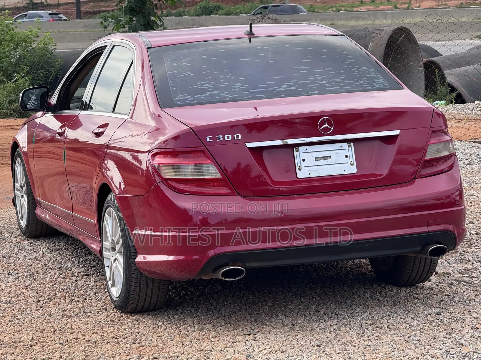 Mercedes-Benz C300 Luxury Sedan RWD (3.0L 6cyl 7A) 2009 Red