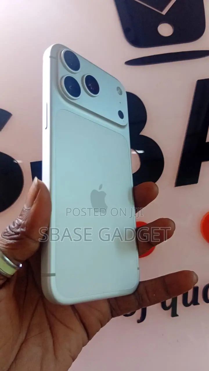 Apple iPhone 17 Pro Max 256 GB Silver