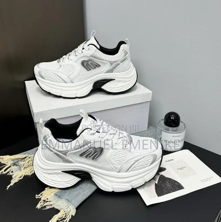Balenciaga Fashion Sneakers
