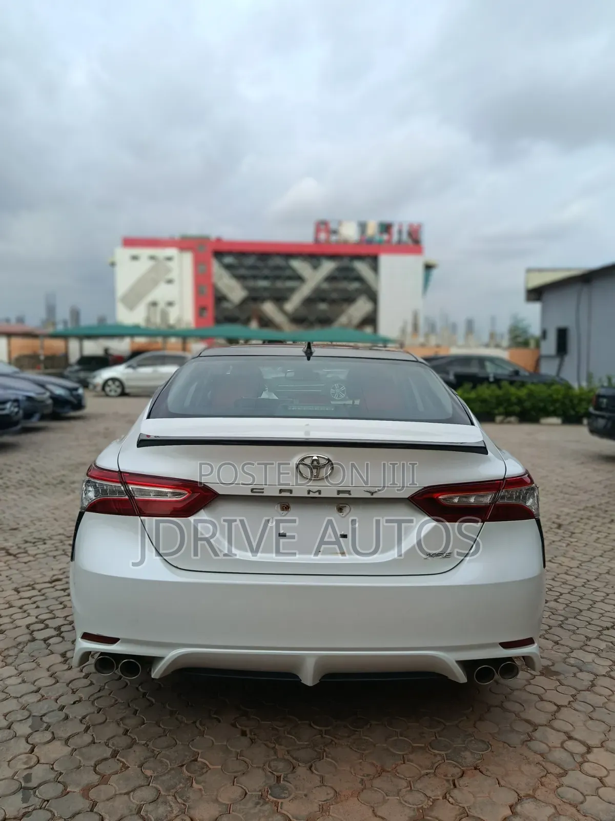 Toyota Camry XSE FWD 2020 White