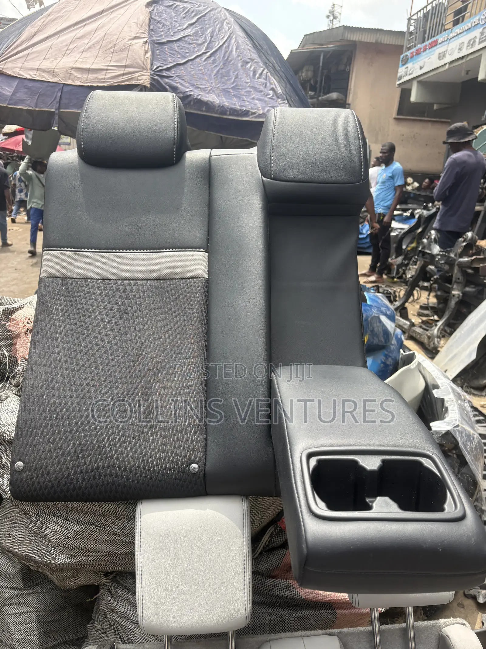 Complete Seat Toyota Camry SE SPORT Available