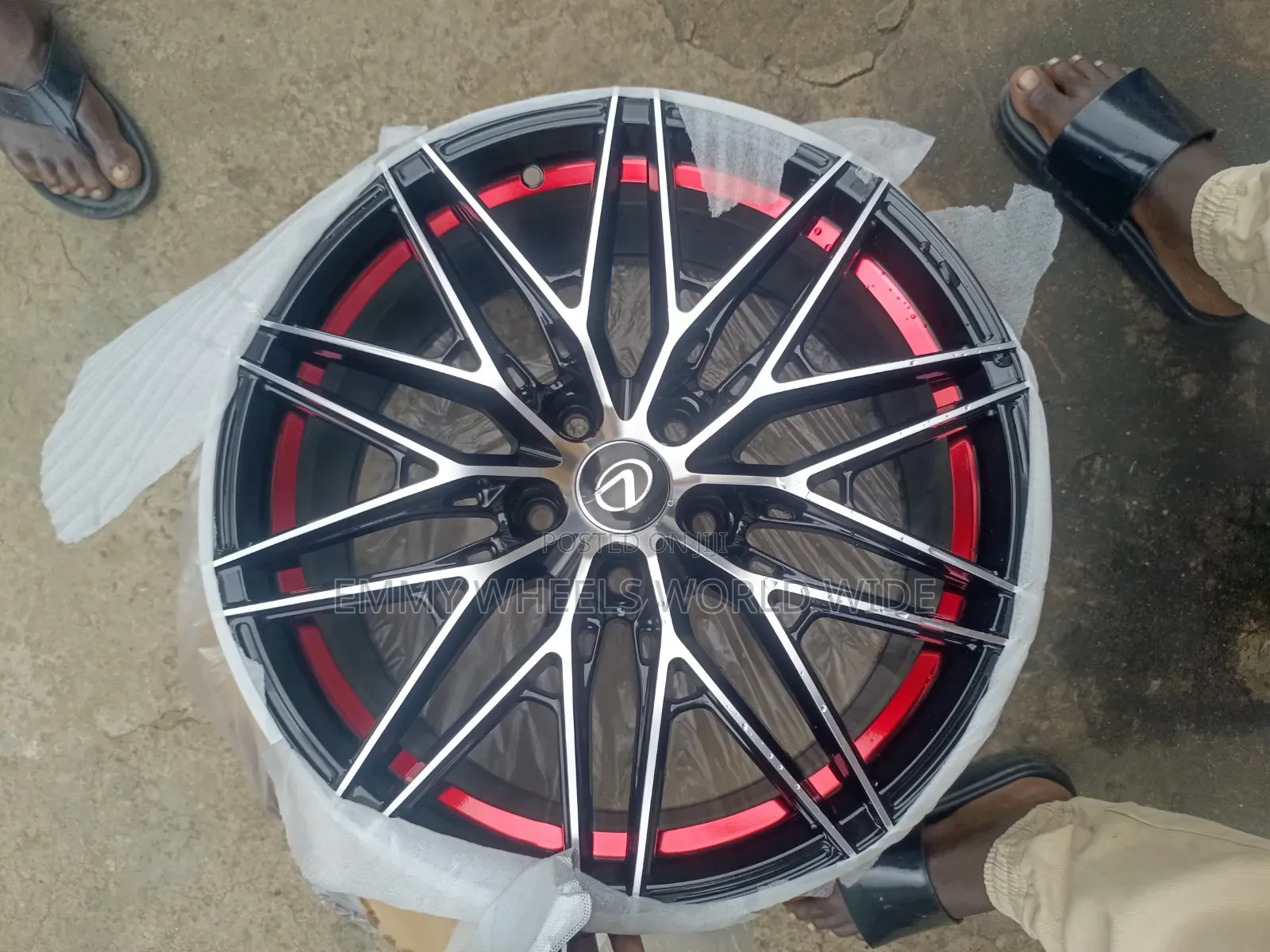 18inch for Toyota Camry Newer Model With Touch of Red Round It