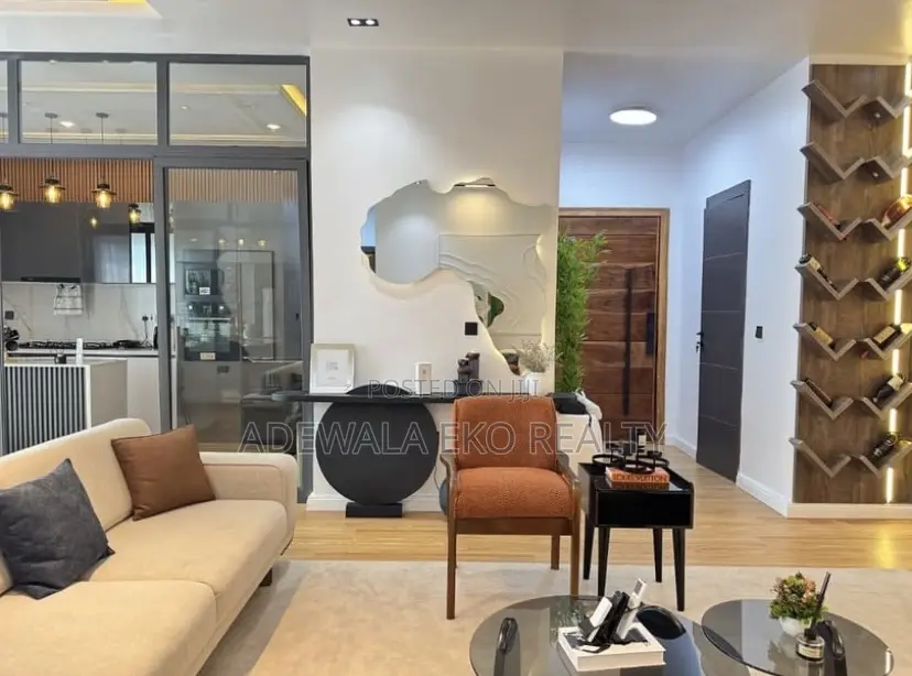 Luxury 3 Bedroom Shortlet Lekki Phase 1 | Pool | PS5 | Balcony