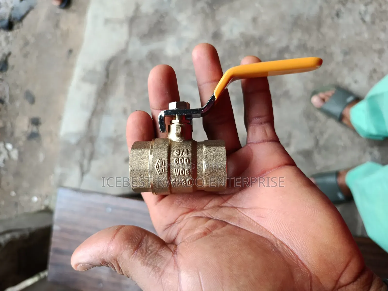 3/4-Inch Brass Full-Port Threaded Ball Valve (Marked