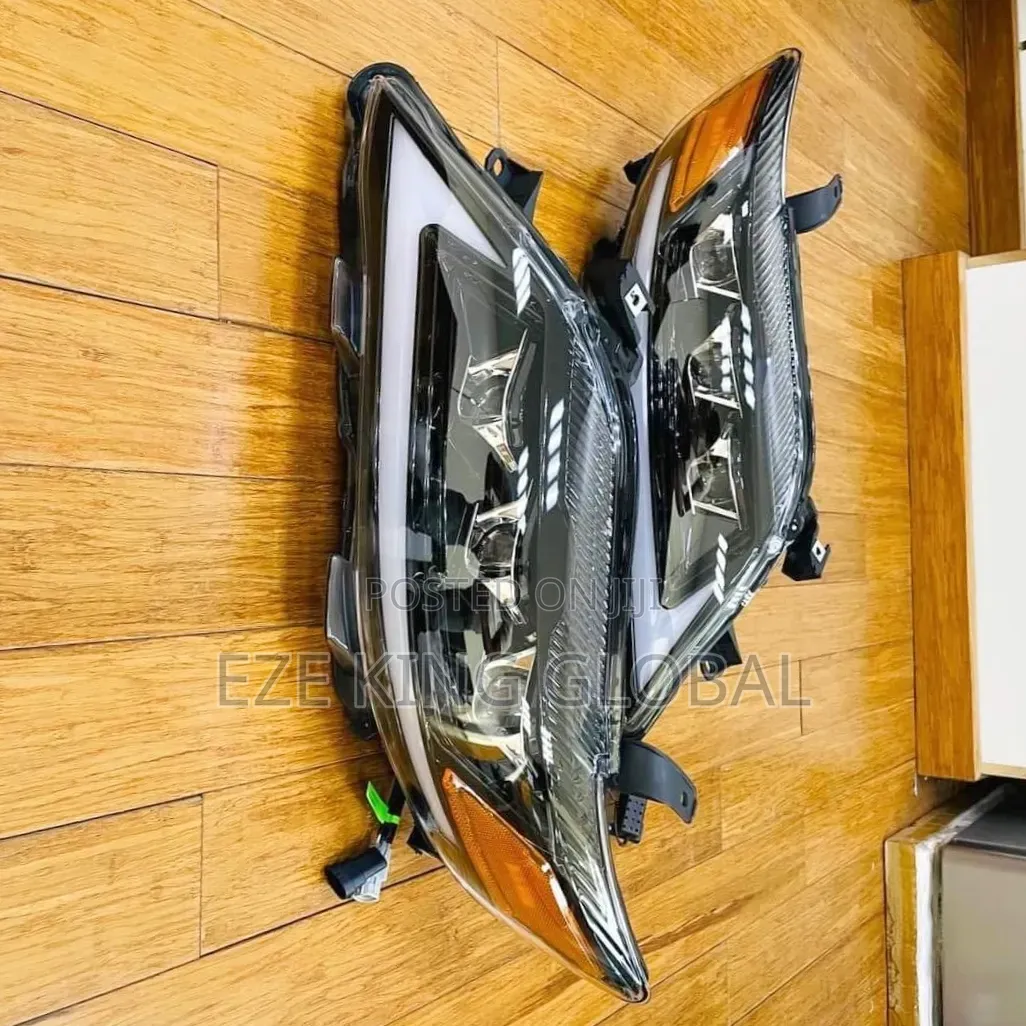 Head Light Toyota Camry 2010