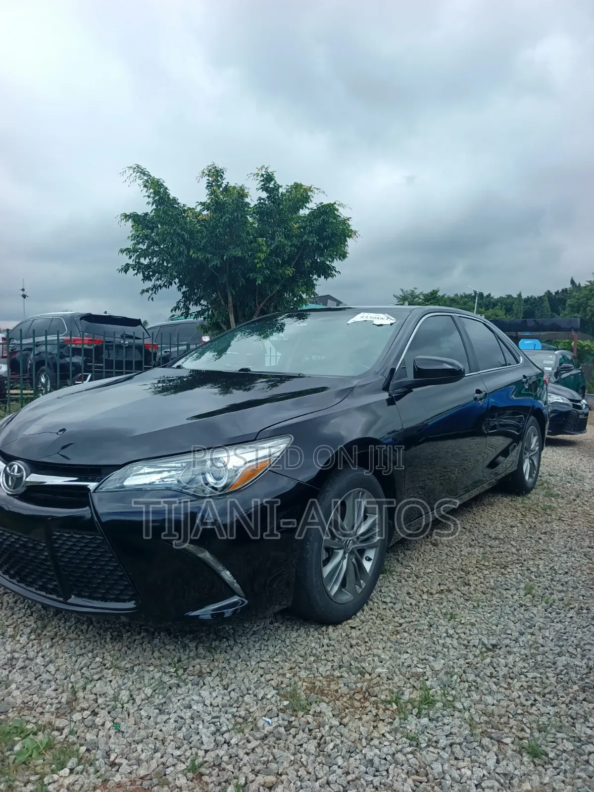 Toyota Camry 2016 Black