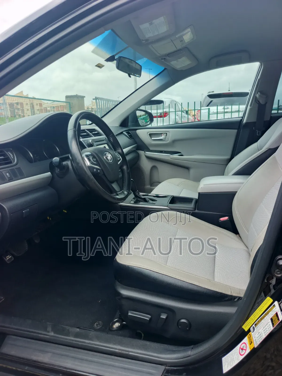 Toyota Camry 2016 Black