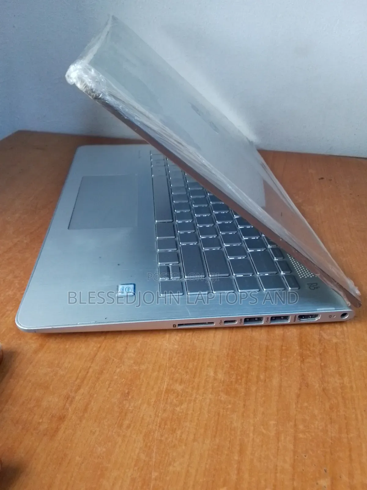 Laptop HP Pavilion x360 14 8GB Intel Core i5 SSD 256GB