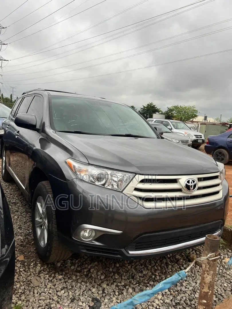 Toyota Highlander 2013 Gray