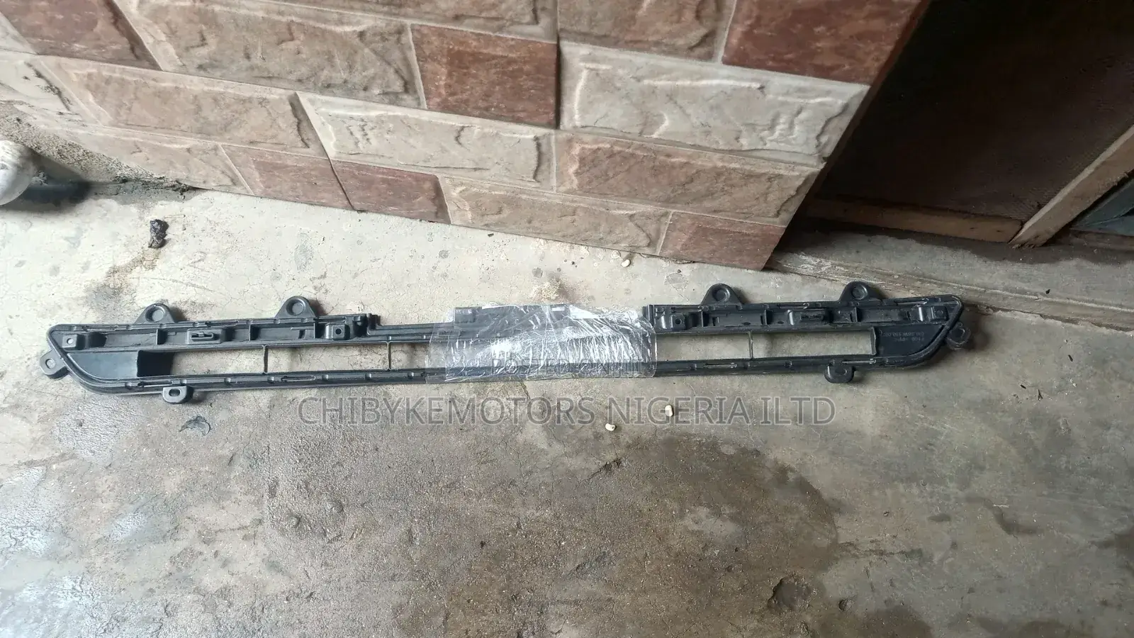 Toyota Land Cruiser 2023 Front Bumper Down Grill