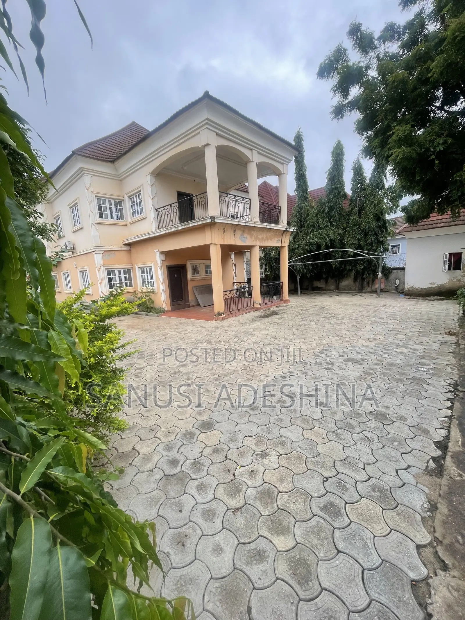 4bdrm House in Gwarimpa Estate By, Gwarinpa for sale