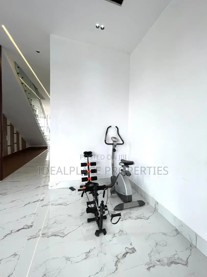 5bdrm Duplex in Ajah for sale