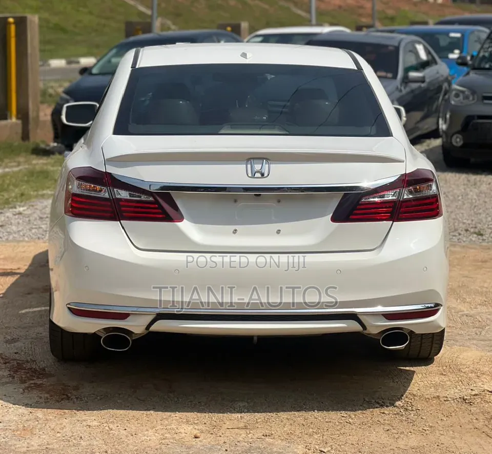 Honda Accord 2017 White
