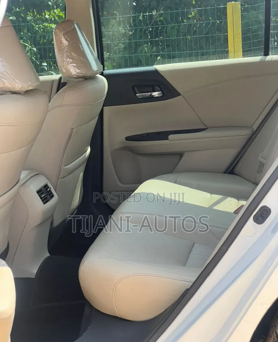 Honda Accord 2017 White