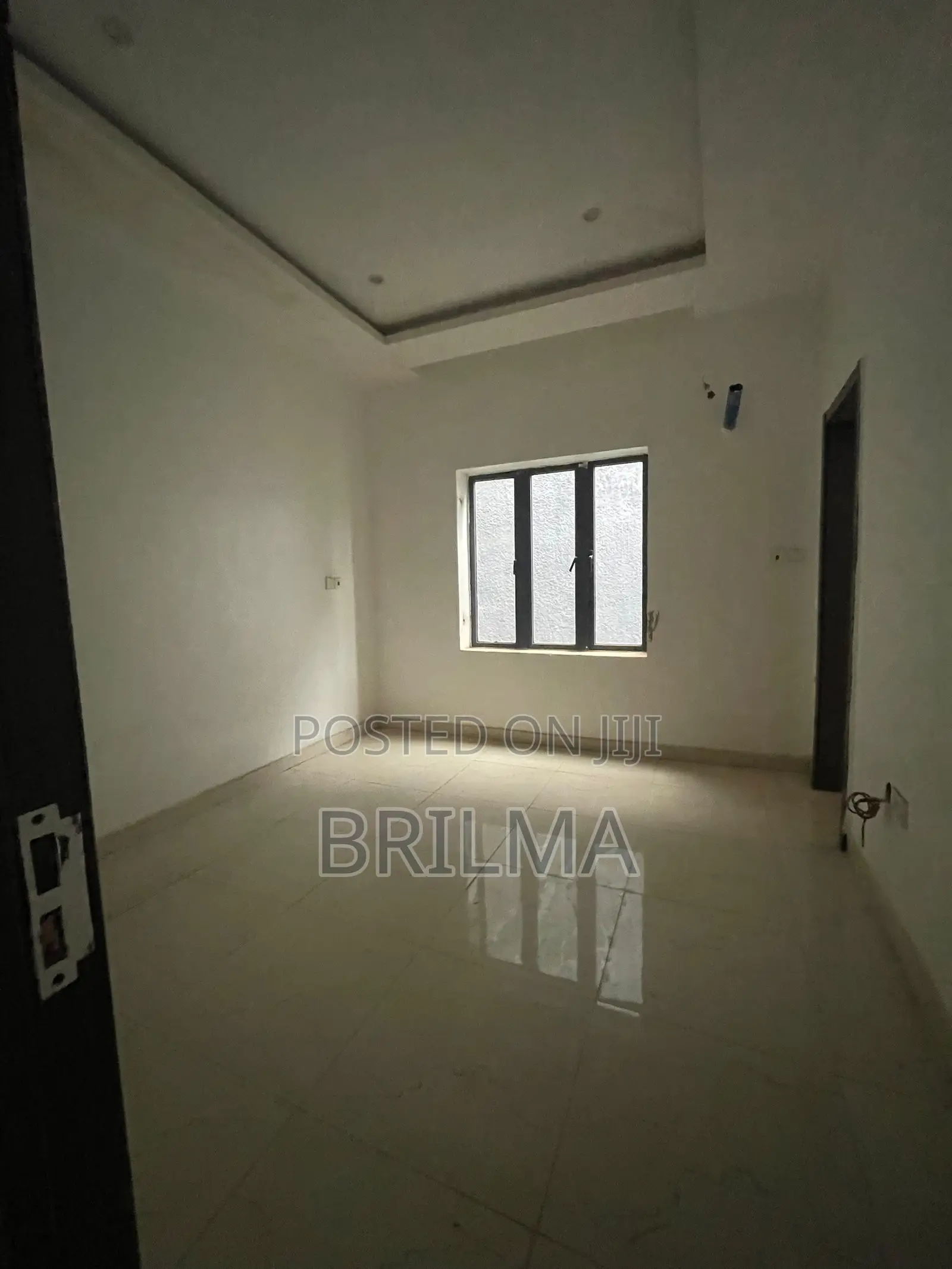 4bdrm Duplex in Mabushi for sale