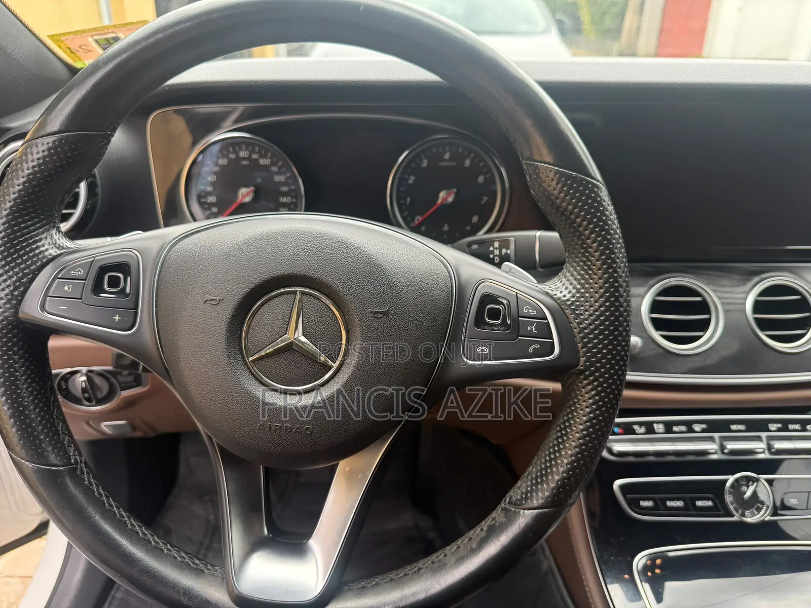 Mercedes-Benz 300E 2017 White