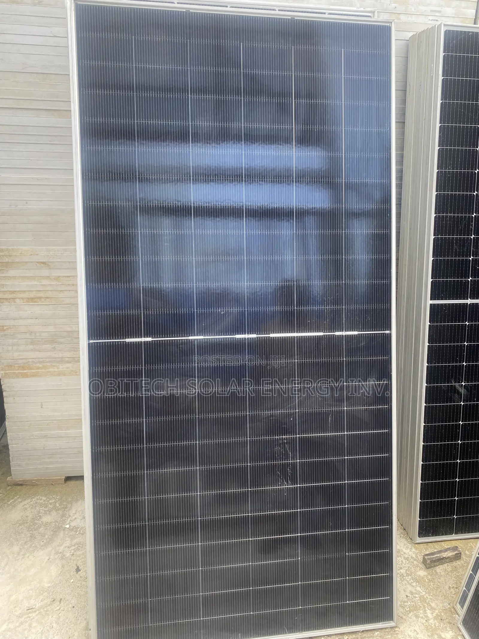 550W Bifacial Jinko Panel