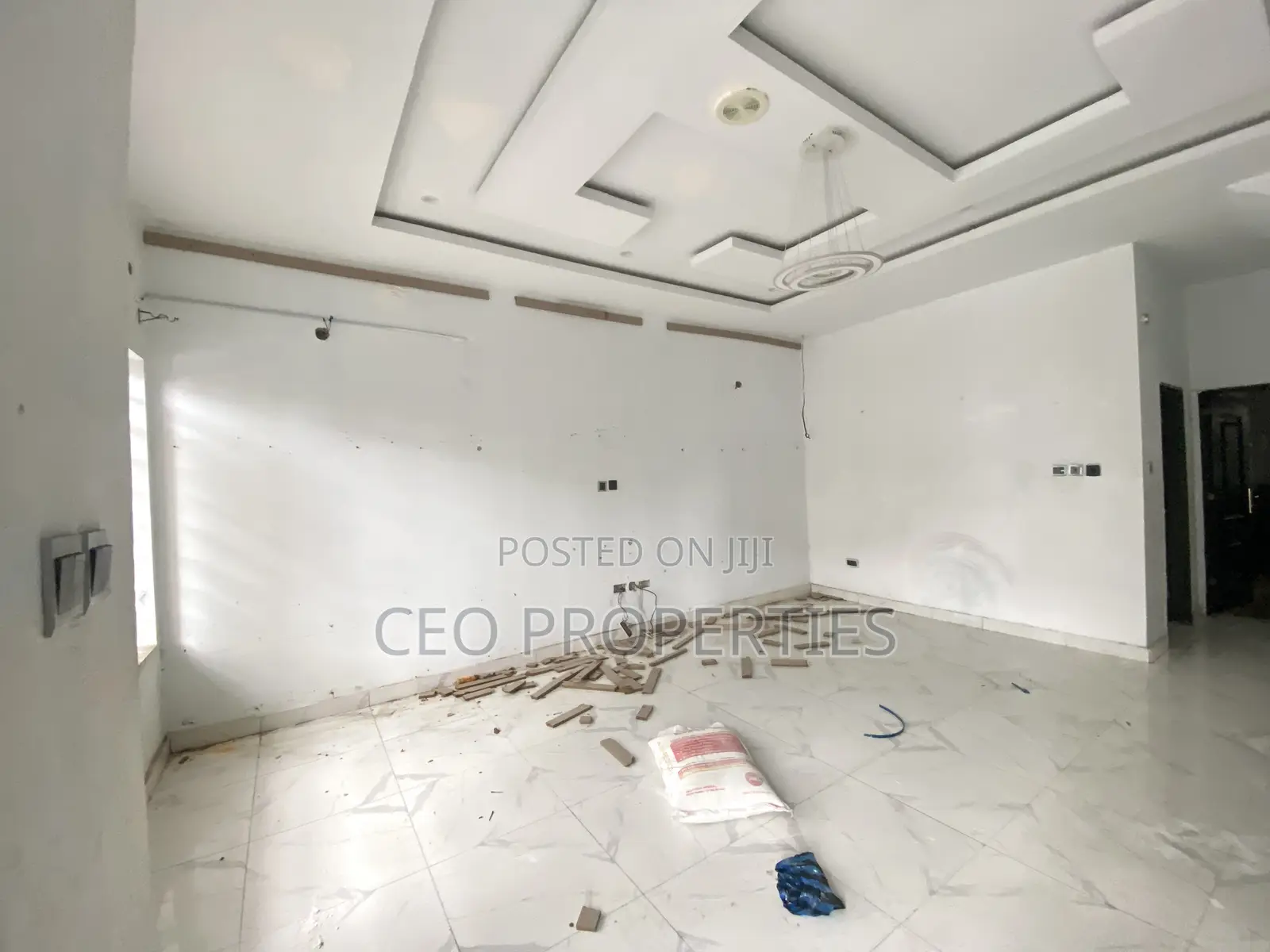 4bdrm Townhouse / Terrace in Thomas for rent