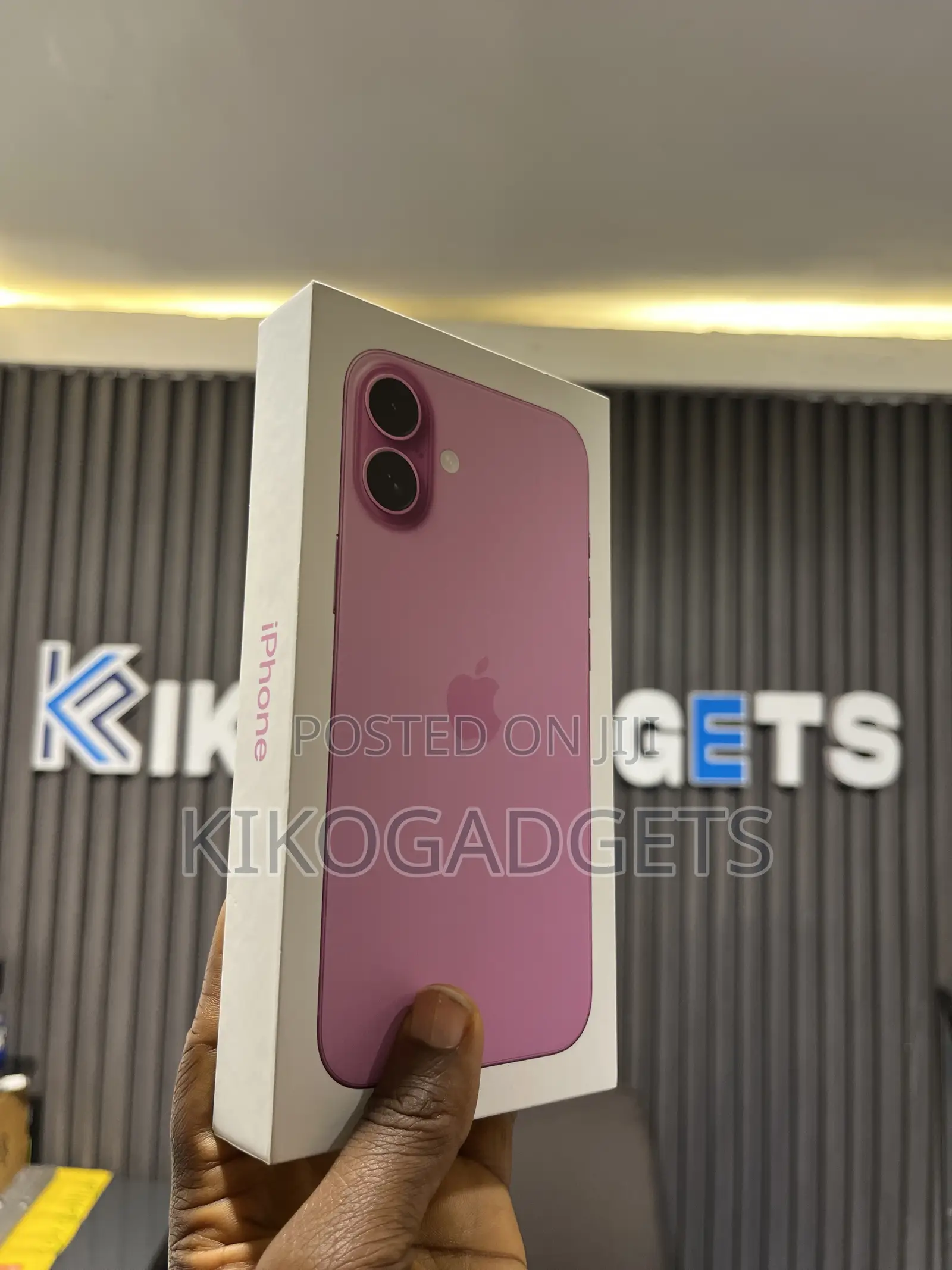 New Apple iPhone 16 Plus 256 GB Pink
