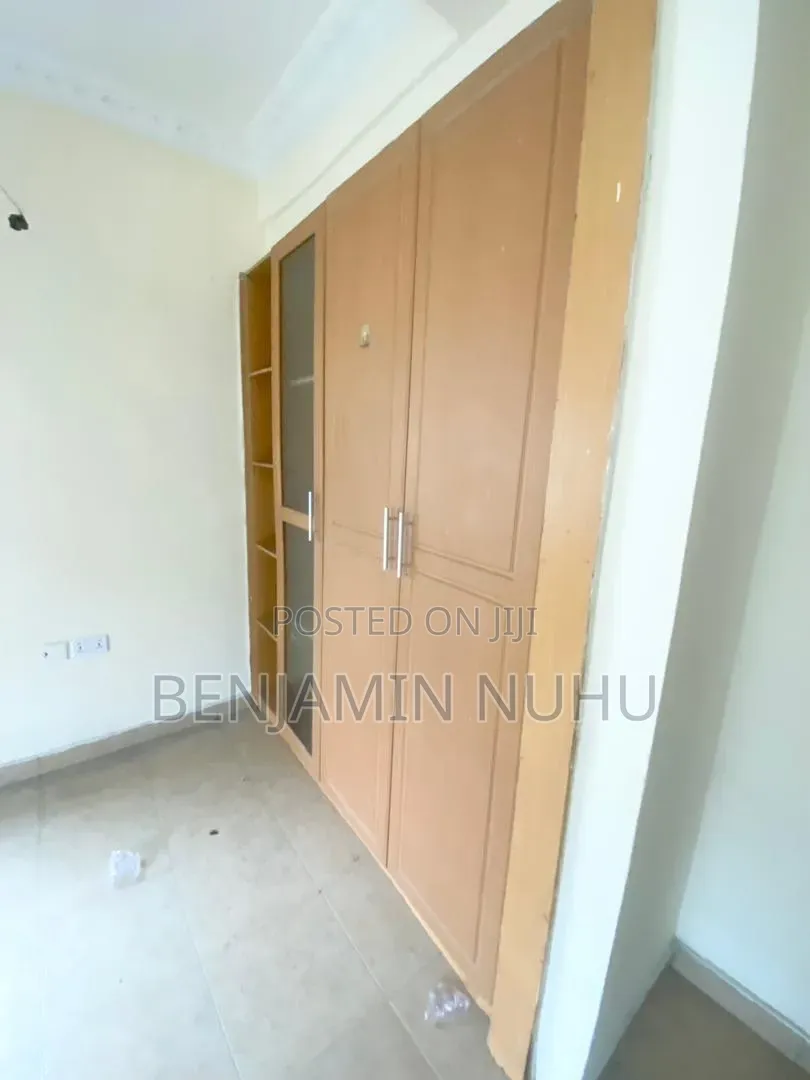4bdrm Duplex in Off Tf Kuboye Road,, Lekki Phase 1 for rent