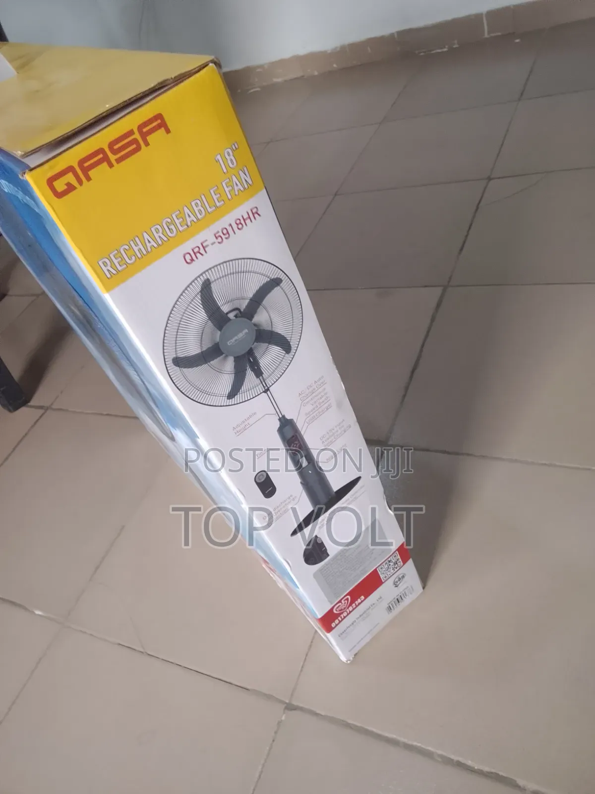 Qasa 18 Inch Rechargeable Fan With LED Light